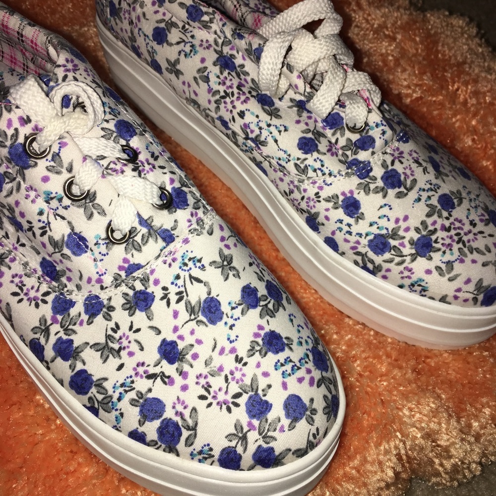 Blue Rose Platform Sneakers